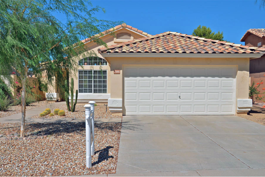 7146 W Via de Luna DR, Glendale, AZ 85310